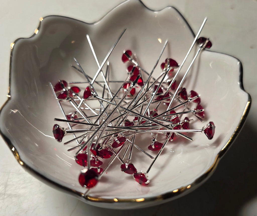 Pin Stein / Rot - Stiel / Silber
